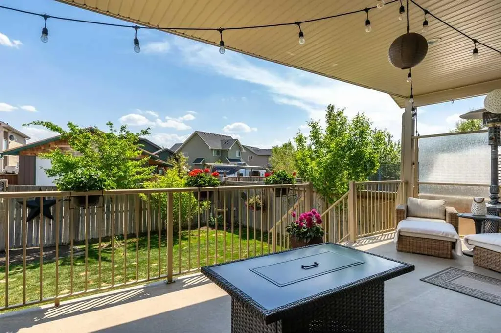2193 High Country Rise NW High River AB T1V 0E2