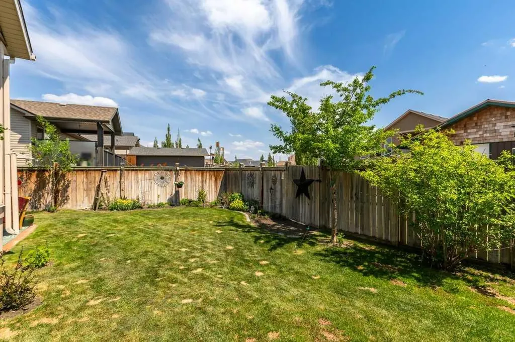 2193 High Country Rise NW High River AB T1V 0E2