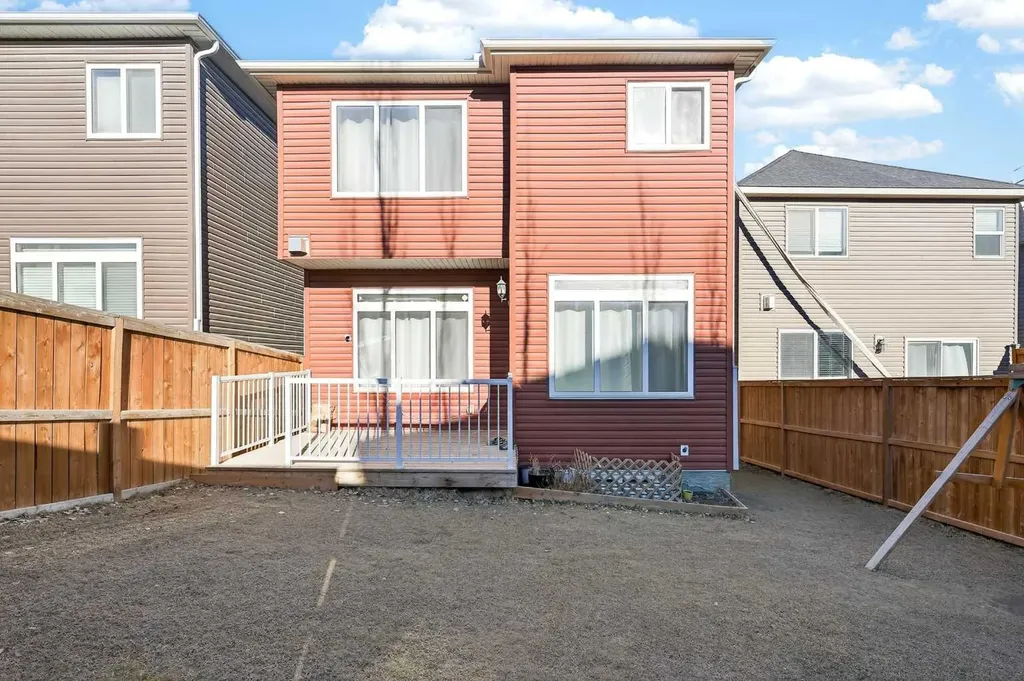 353 Nolanhurst Crescent NW Calgary AB T3R 0Z1
