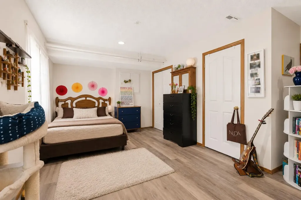 222 Anderson Grove SW Calgary AB T2W 6H7