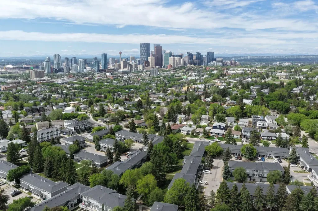 633 Regal Park NE Calgary AB T2E 0S6