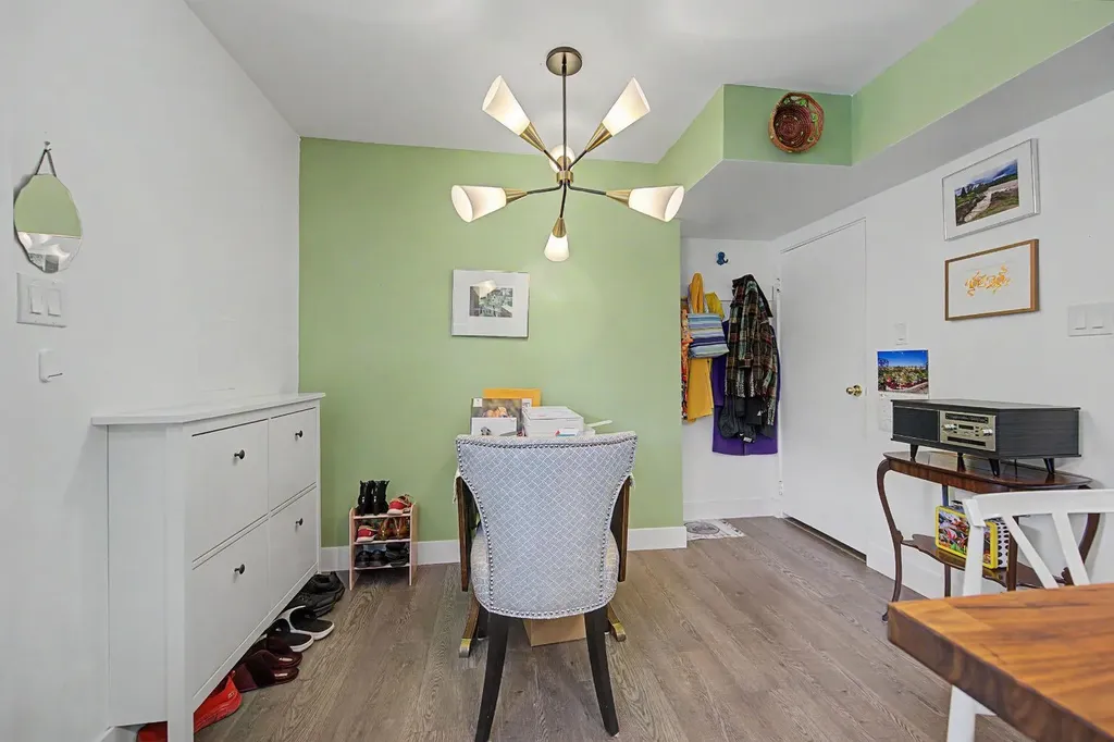 633 Regal Park NE Calgary AB T2E 0S6