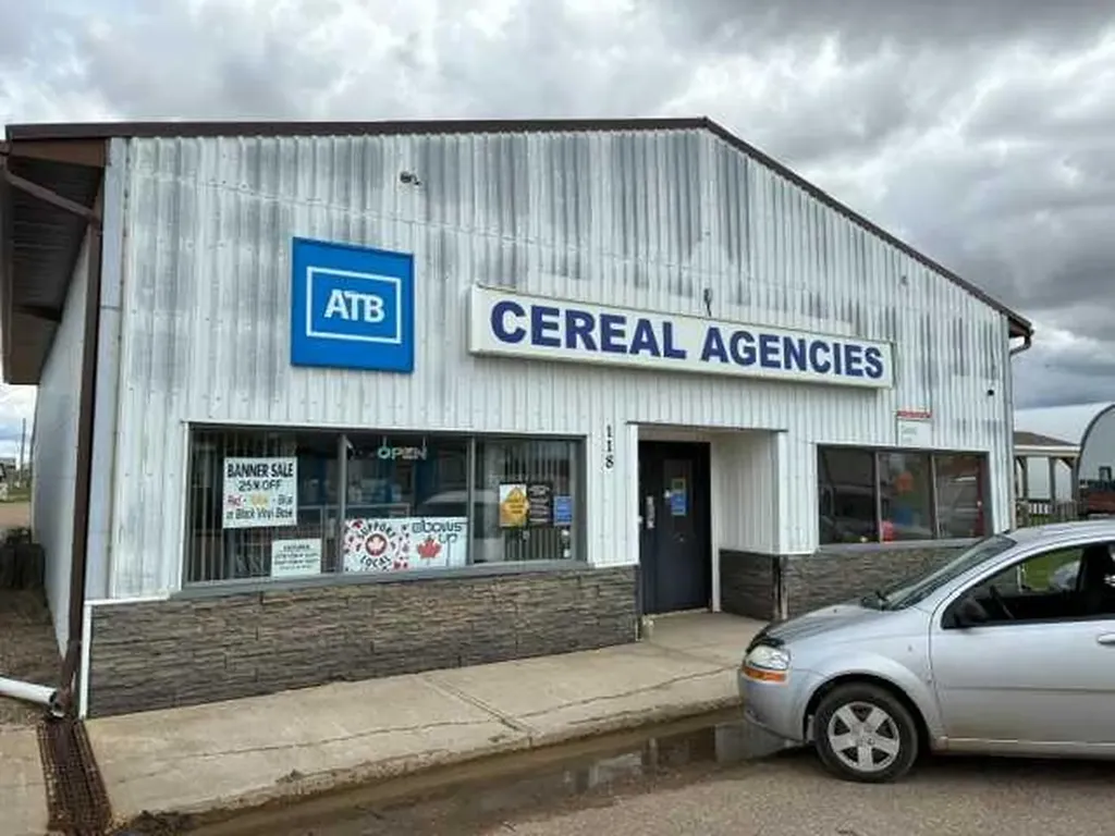 118 Main Street Cereal AB T0J 0N0