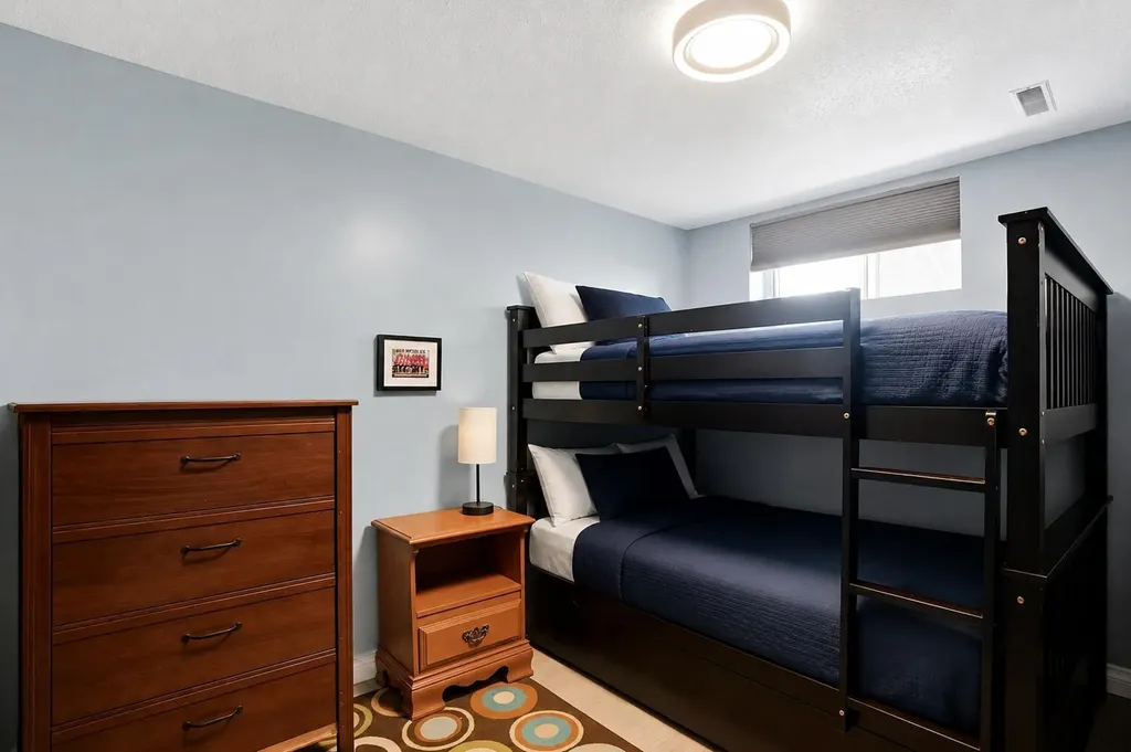 3056 32a Street SE Calgary AB T2B0T3