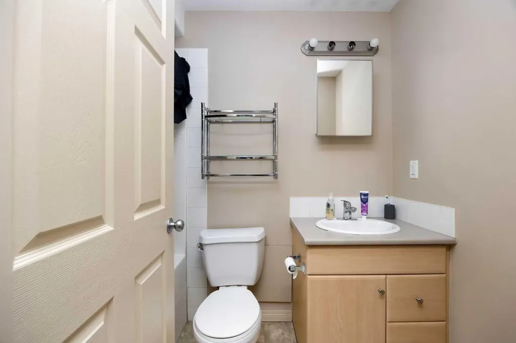 200 Lougheed Drive Fort Mcmurray AB T2P 2V6