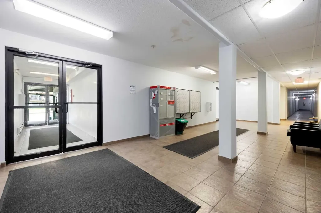 200 Lougheed Drive Fort Mcmurray AB T2P 2V6