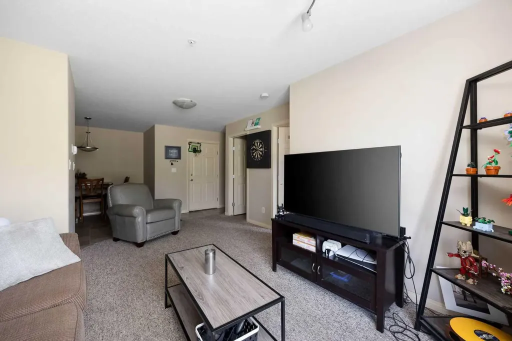 200 Lougheed Drive Fort Mcmurray AB T2P 2V6