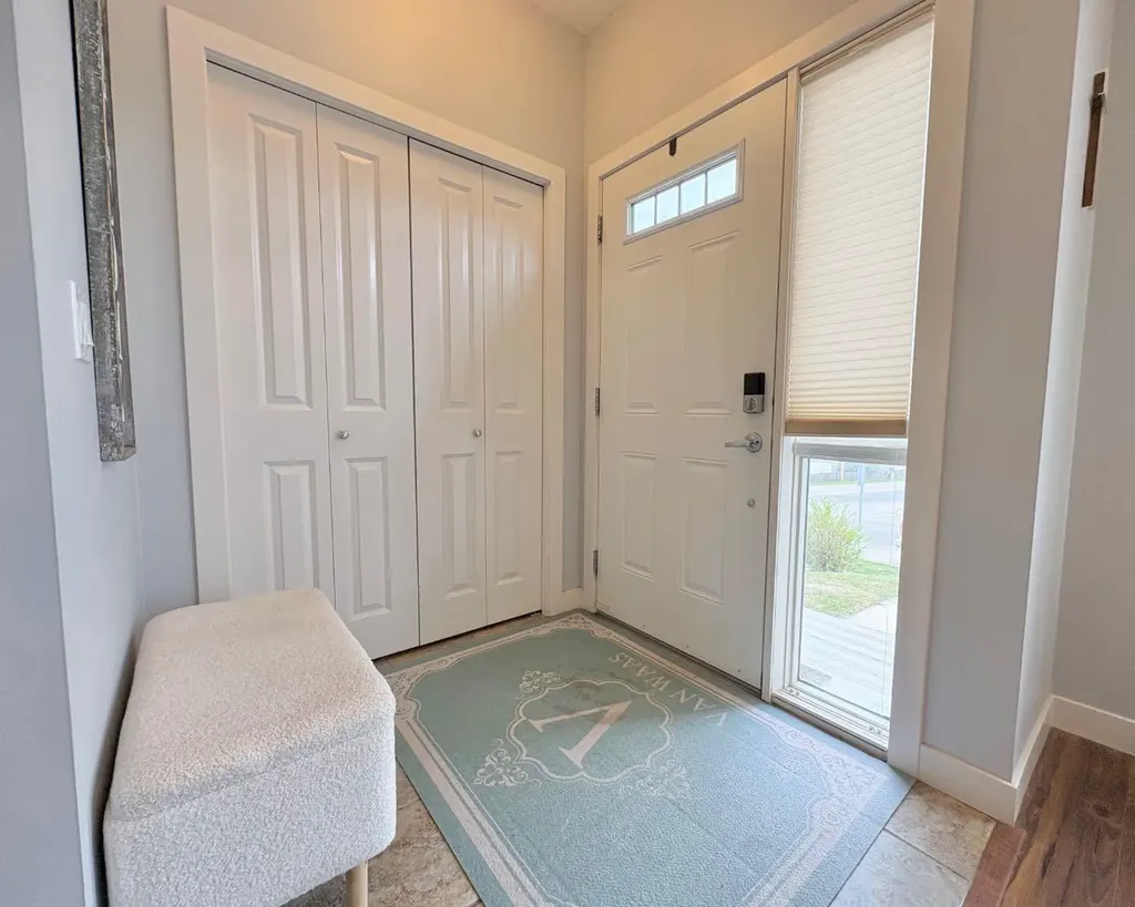 5001 54 Street Rocky Mountain House AB T4T 1E7