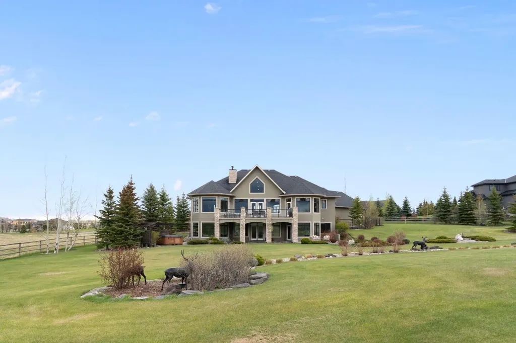7 Kodiak Springs Cove Rural Rocky View County AB T4C 0B6