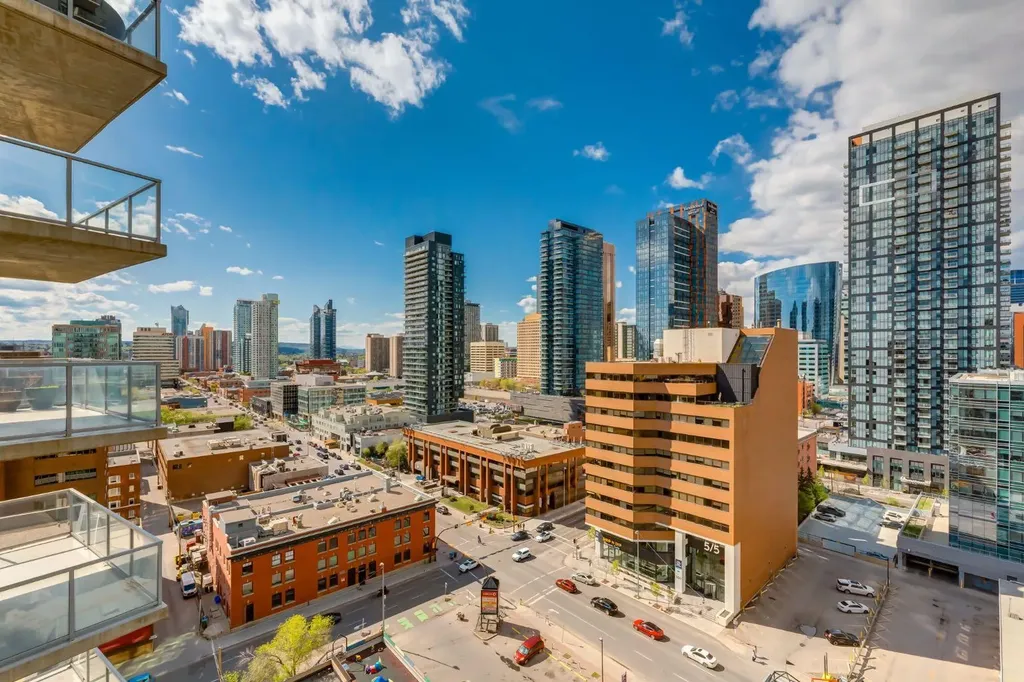 530 12 Avenue SW Calgary AB T2R 0B1
