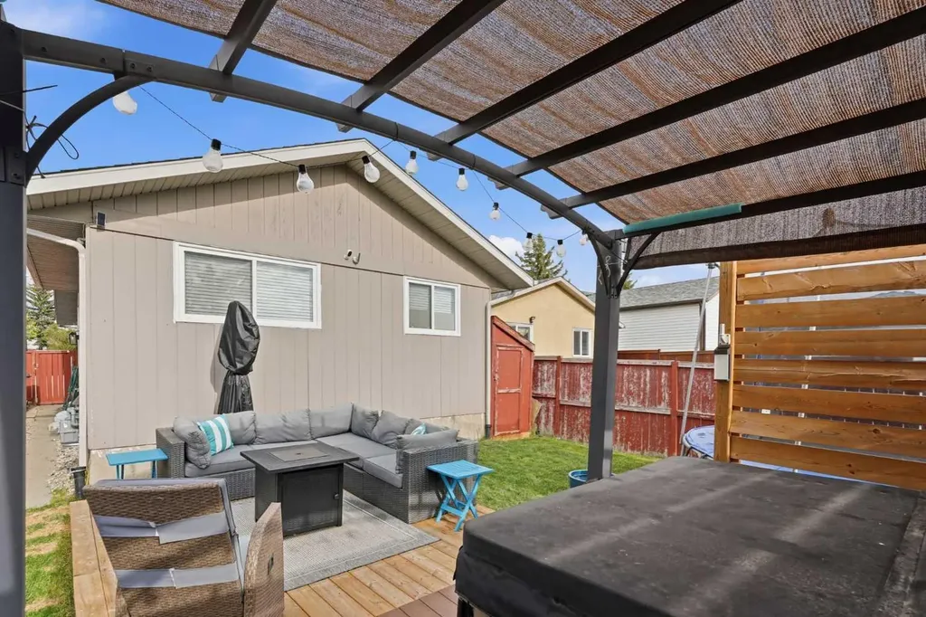 51 Aberdare Way NE Calgary AB T2A6T6