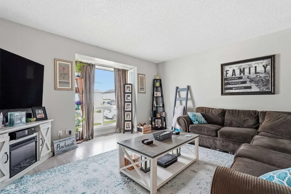 51 Aberdare Way NE Calgary AB T2A6T6