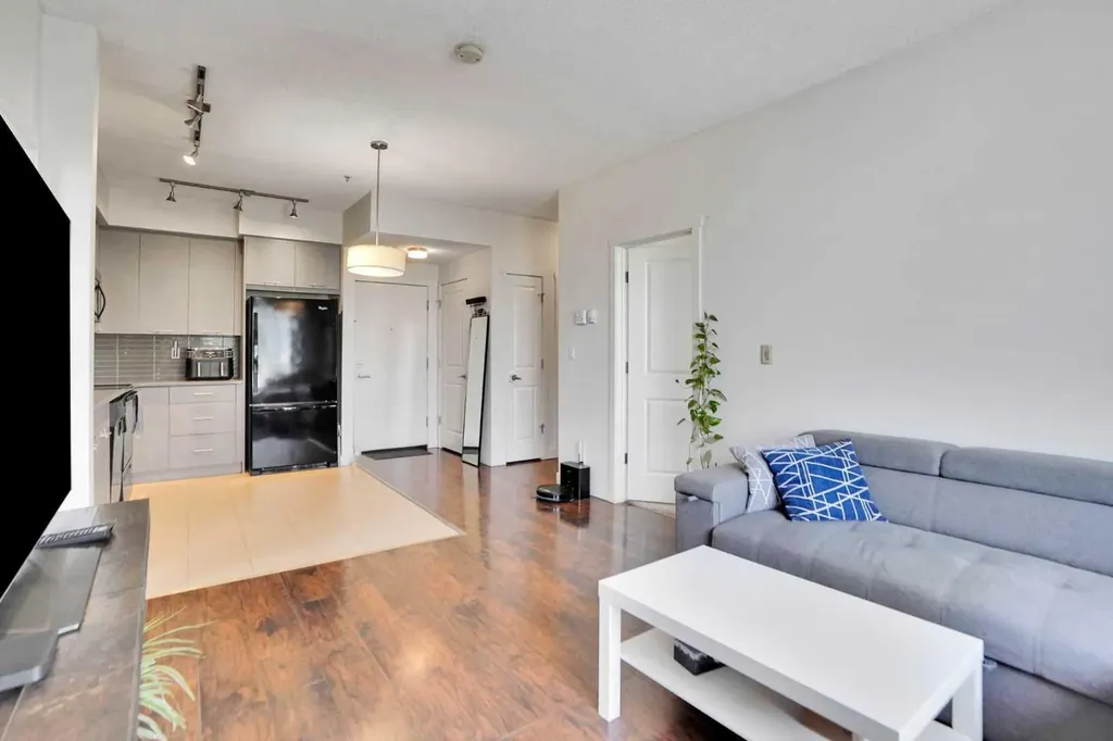 175 Silverado Boulevard SW Calgary AB T2X0V5