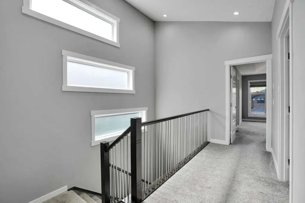 4405 20 Avenue NW Calgary AB T3B 0T5