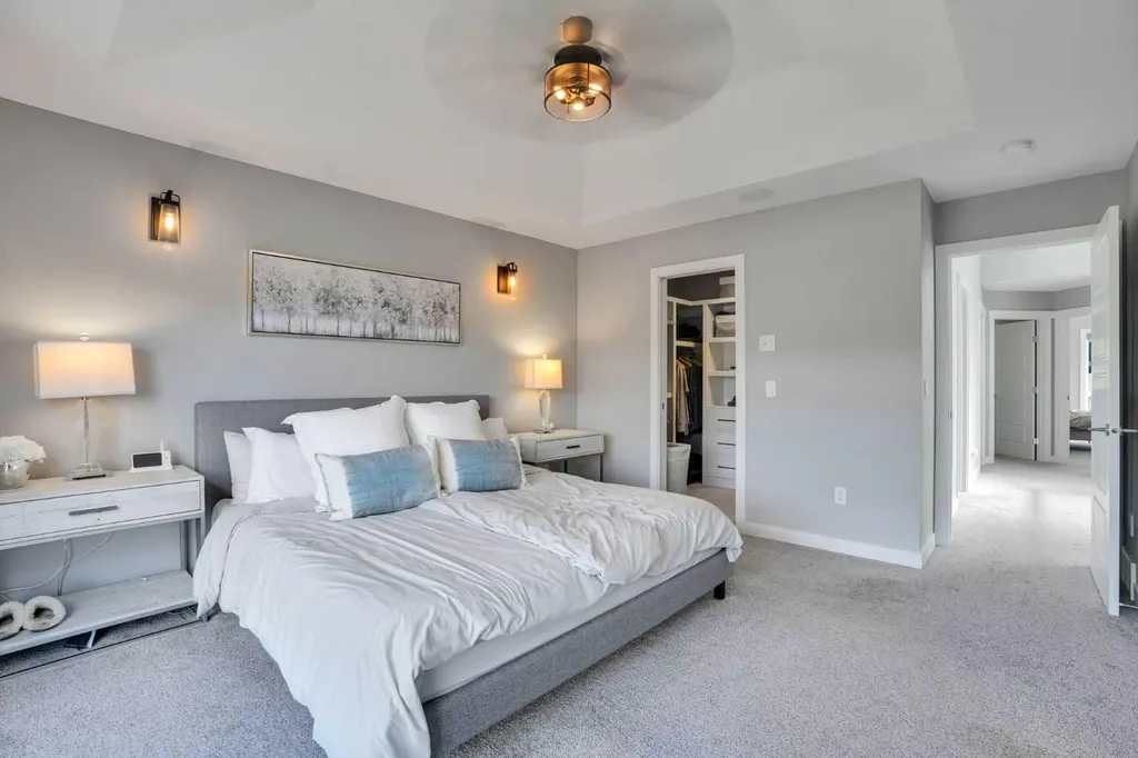 4405 20 Avenue NW Calgary AB T3B 0T5