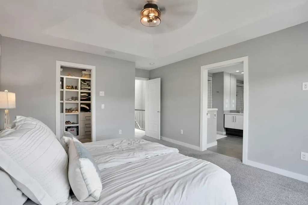 4405 20 Avenue NW Calgary AB T3B 0T5