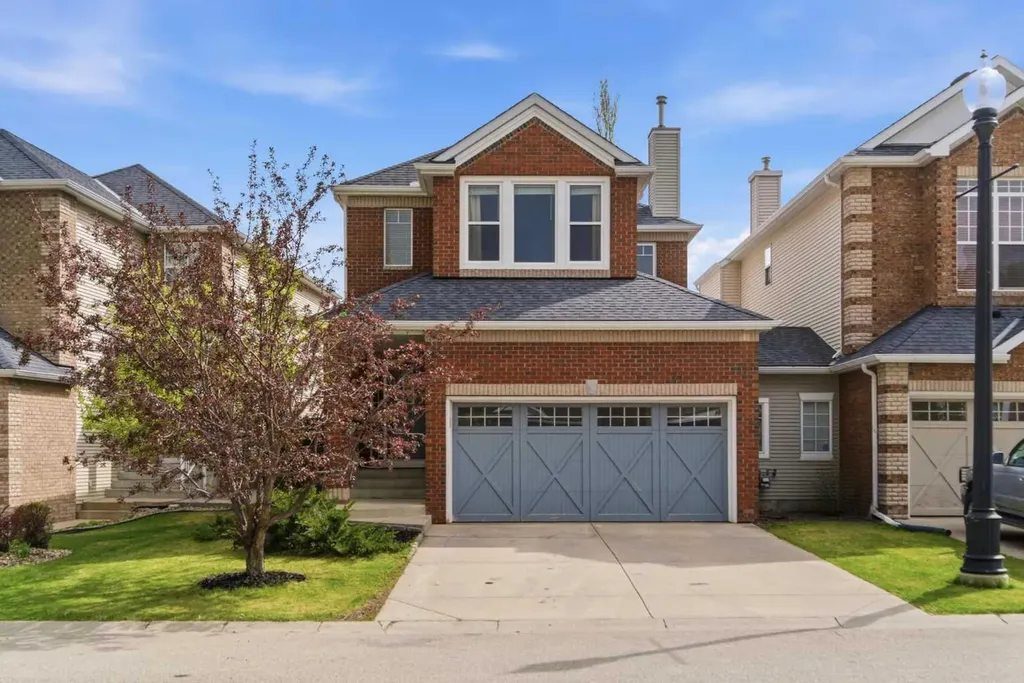 53 Discovery Ridge Gardens SW Calgary AB T3H 5L6