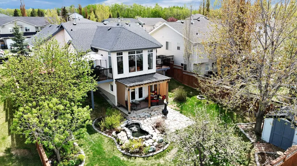 5 Fawn Close Sylvan Lake AB T4S 1X4