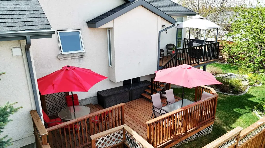 5 Fawn Close Sylvan Lake AB T4S 1X4