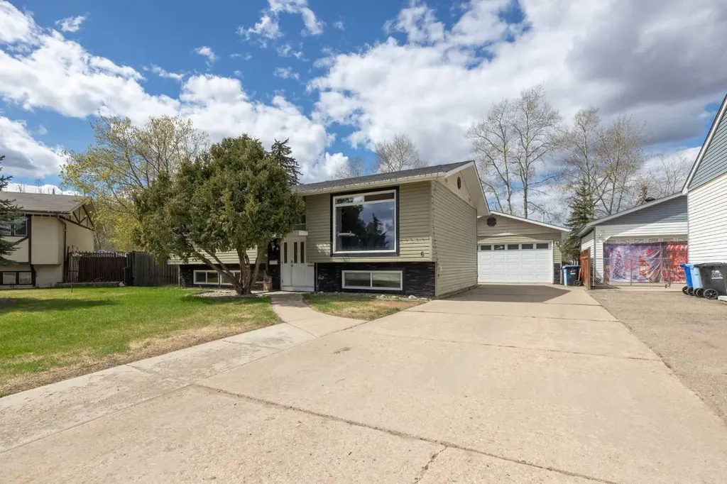 6 Harris Crescent Fort Mcmurray AB T9H 1N3