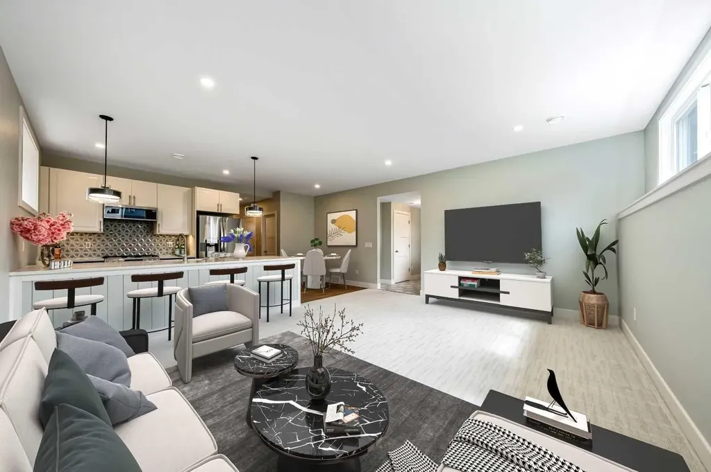 23 31 Avenue SW Calgary AB T2S 2Y7