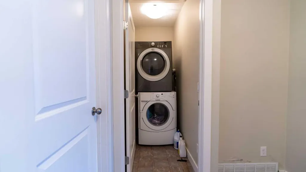 347 Taralake Way NE Calgary AB T3J 0R5