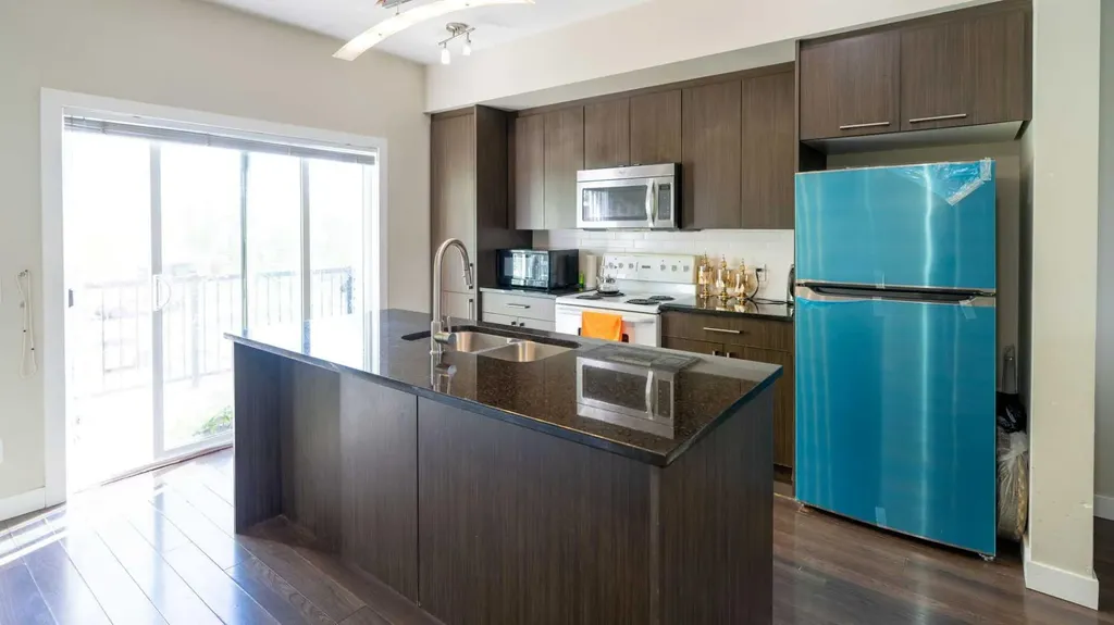 347 Taralake Way NE Calgary AB T3J 0R5