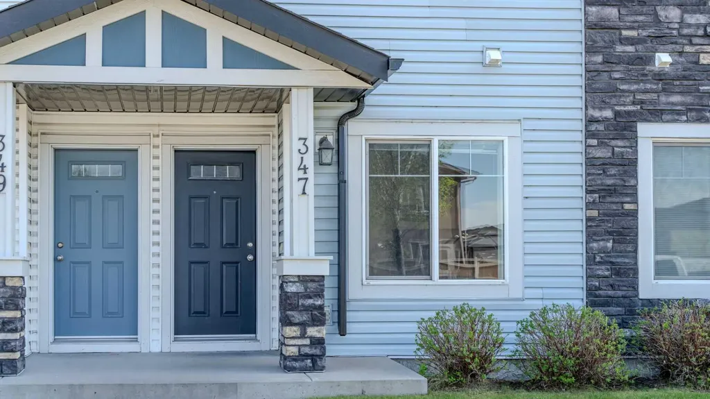 347 Taralake Way NE Calgary AB T3J 0R5