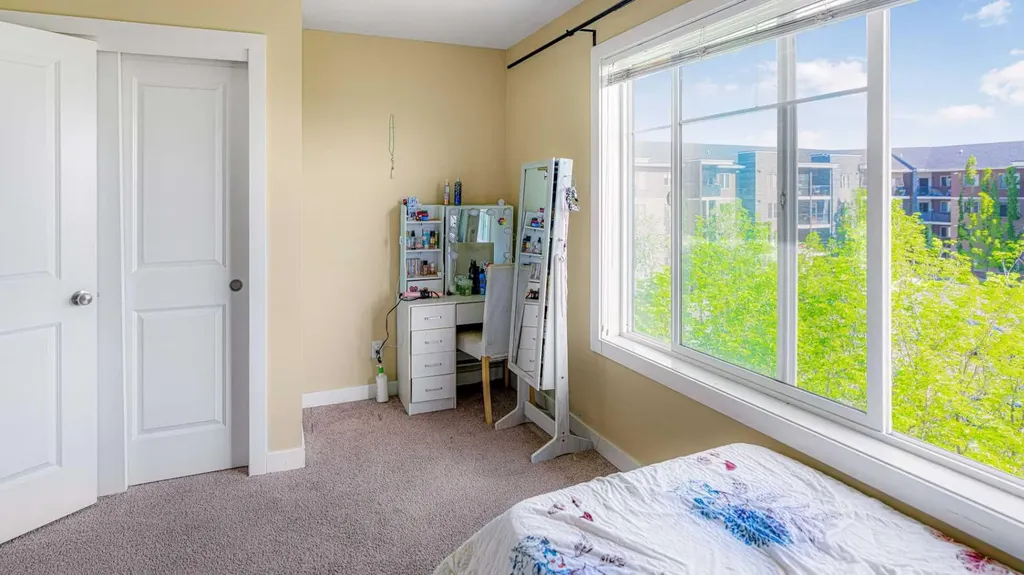 347 Taralake Way NE Calgary AB T3J 0R5