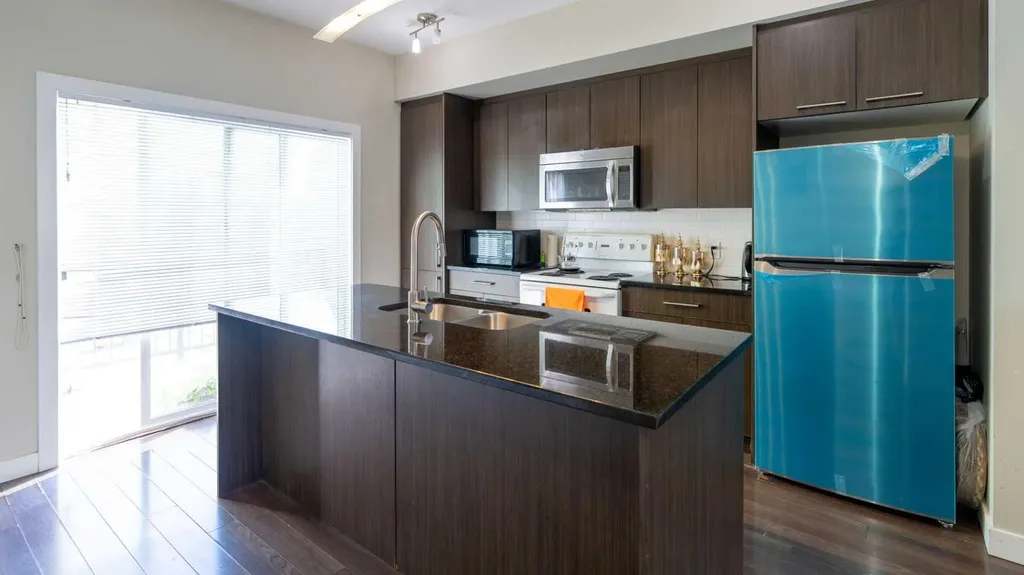 347 Taralake Way NE Calgary AB T3J 0R5