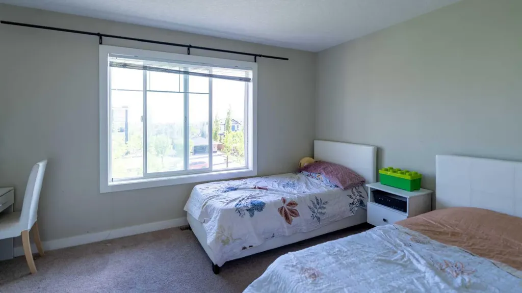 347 Taralake Way NE Calgary AB T3J 0R5