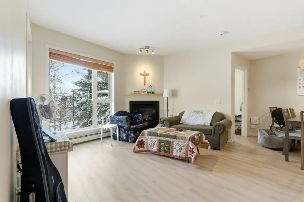 69 Springborough Court SW Calgary AB T3H 5V5