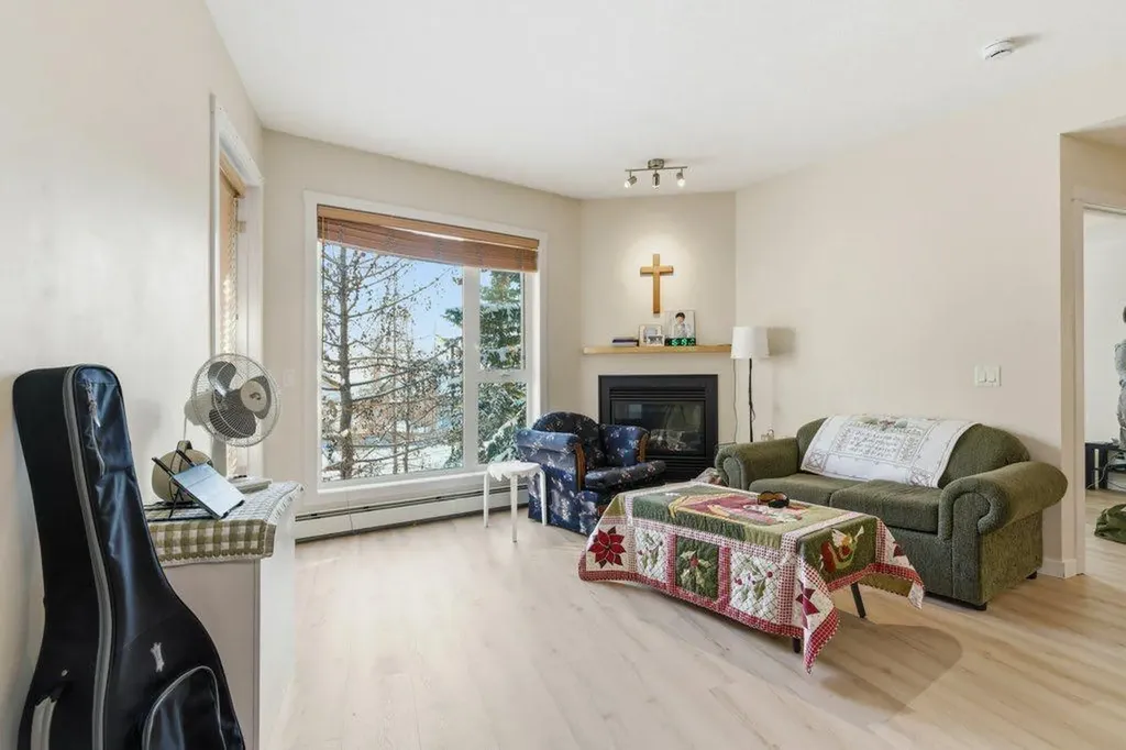 69 Springborough Court SW Calgary AB T3H 5V5