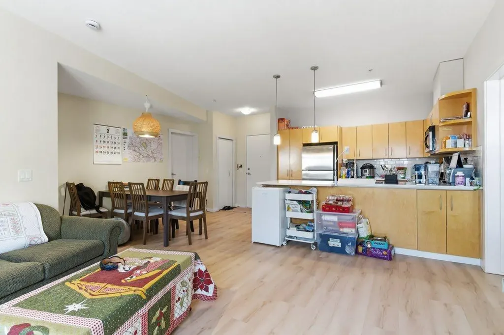 69 Springborough Court SW Calgary AB T3H 5V5