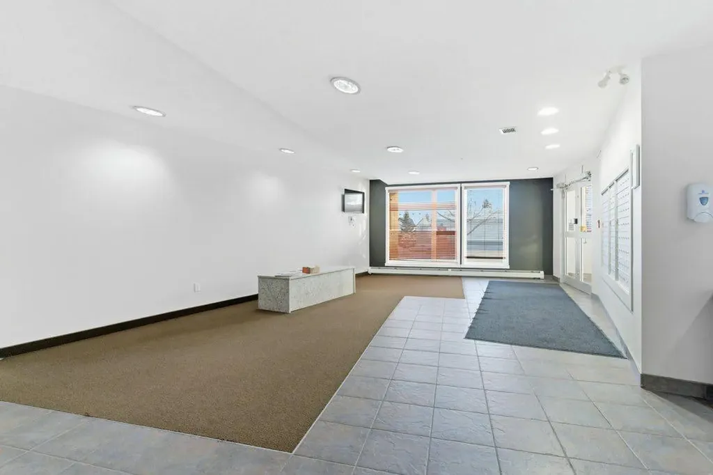 69 Springborough Court SW Calgary AB T3H 5V5