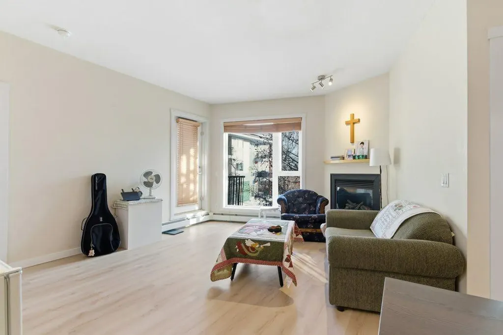 69 Springborough Court SW Calgary AB T3H 5V5