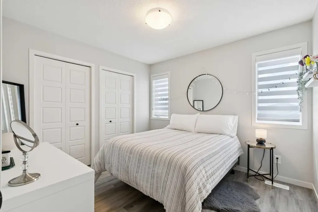 283 D'arcy Ranch Drive Okotoks AB T1S 5T3