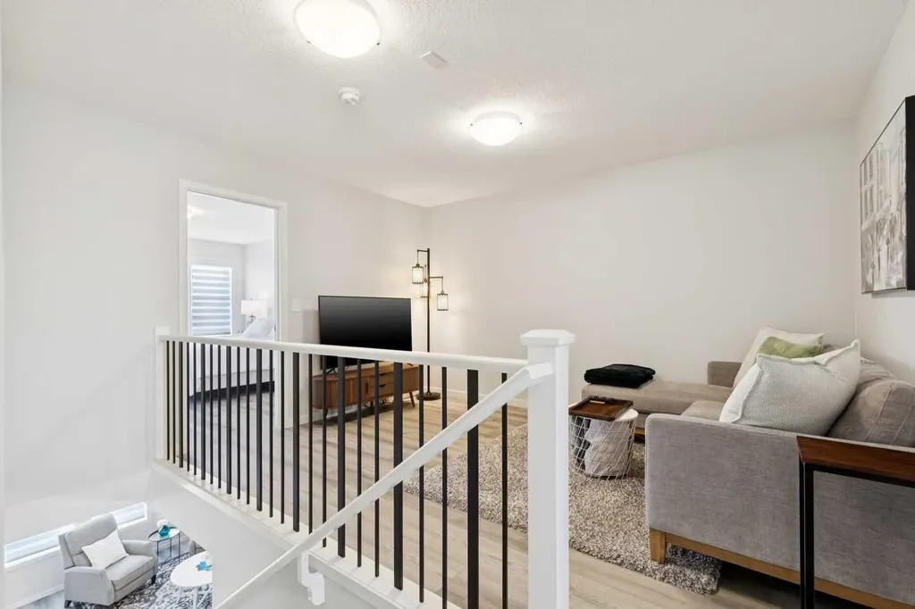 283 D'arcy Ranch Drive Okotoks AB T1S 5T3