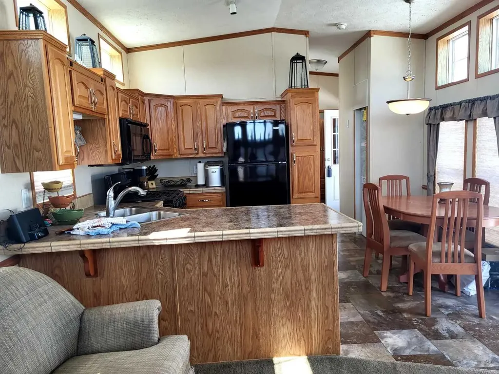 10042 Township Road 422 Rural Ponoka County AB T0C2J0