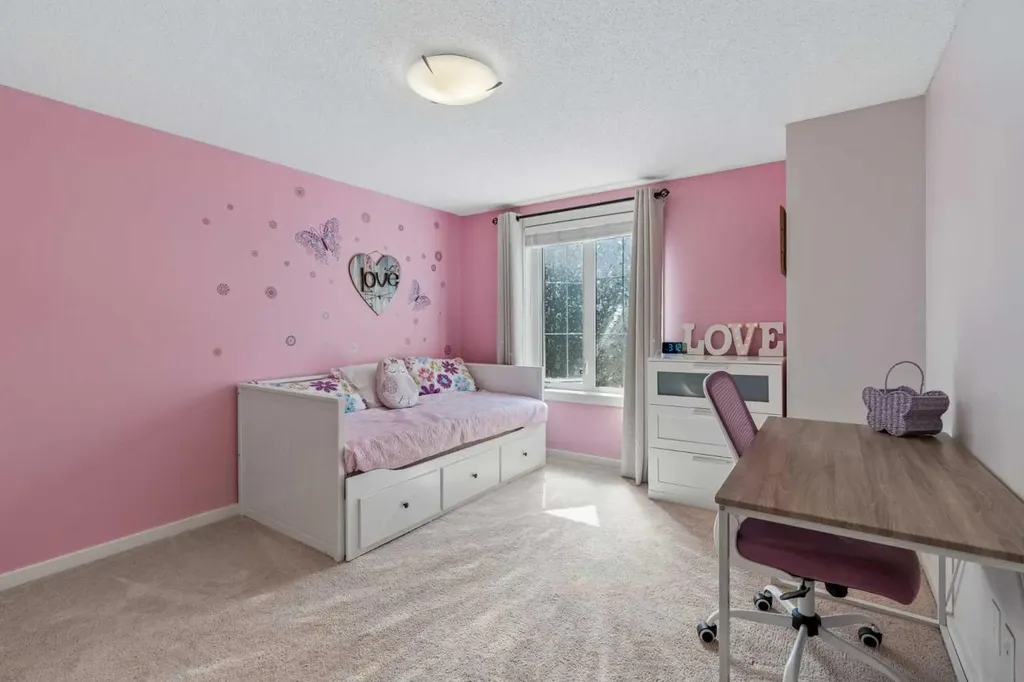 202 Auburn Bay Circle SE Calgary AB T3M 1S7
