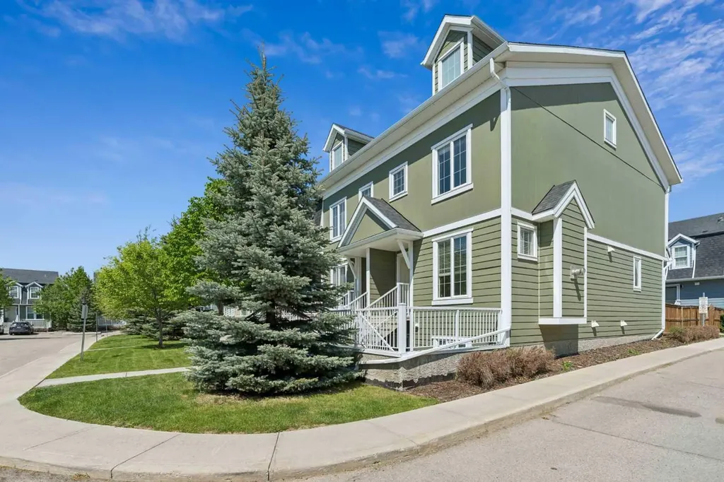 202 Auburn Bay Circle SE Calgary AB T3M 1S7