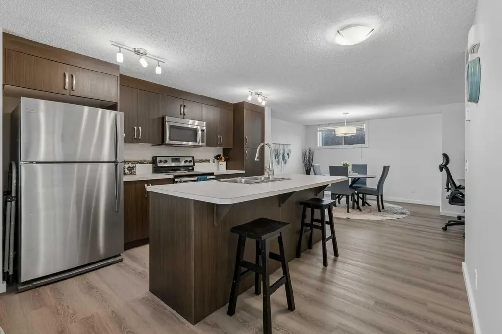 202 Auburn Bay Circle SE Calgary AB T3M 1S7