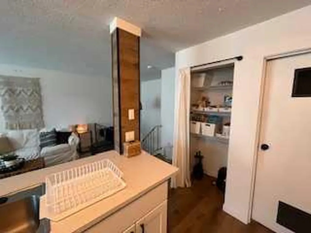 5 Acadia Road W Lethbridge AB T1K 4C1