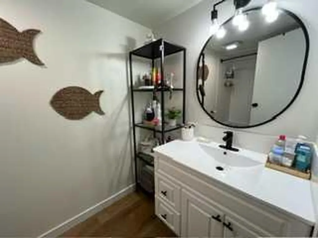 5 Acadia Road W Lethbridge AB T1K 4C1