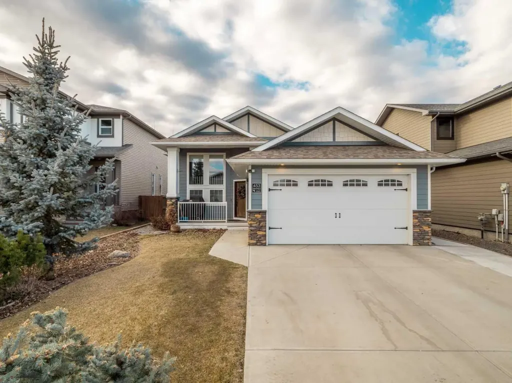453 Westgate Crescent Coaldale AB T1M 0E1