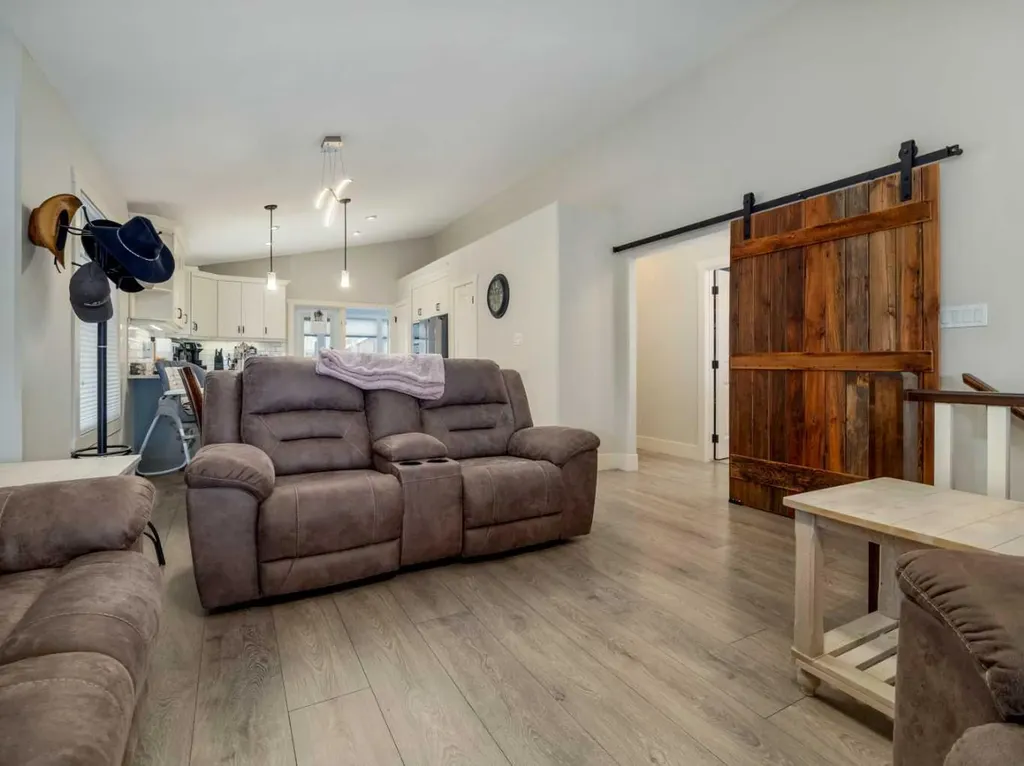 453 Westgate Crescent Coaldale AB T1M 0E1