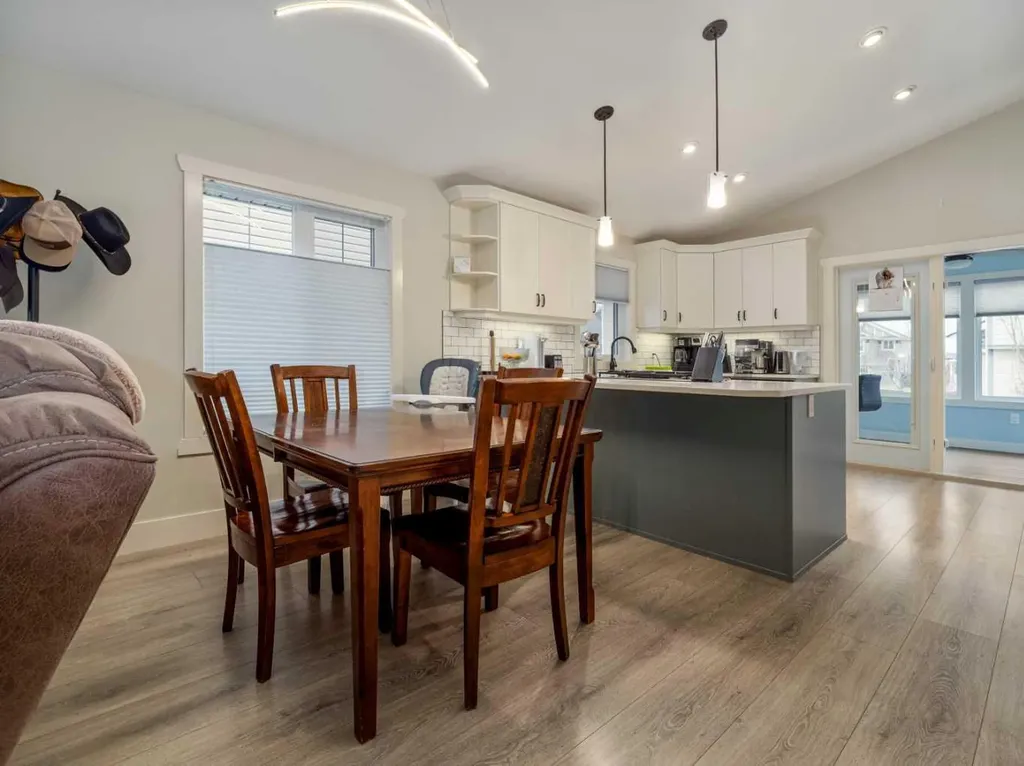 453 Westgate Crescent Coaldale AB T1M 0E1