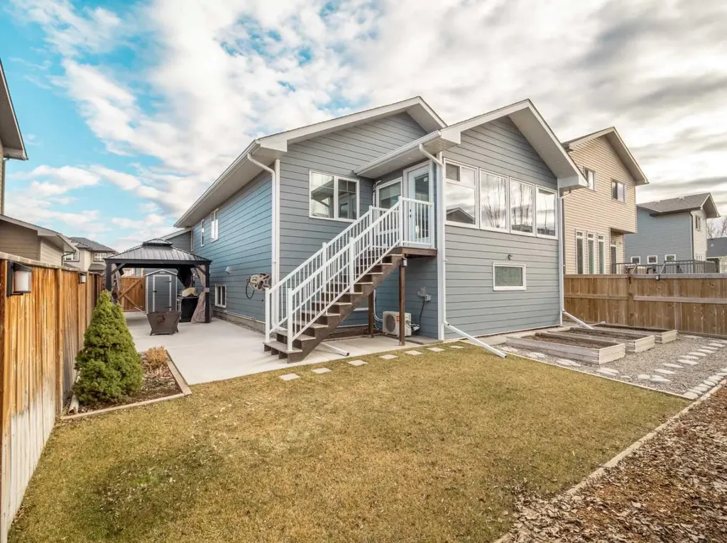 453 Westgate Crescent Coaldale AB T1M 0E1