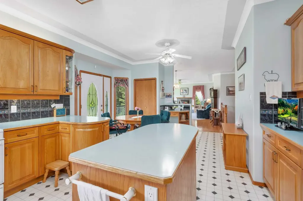4000 42 Street Rocky Mountain House AB T4T 1A7