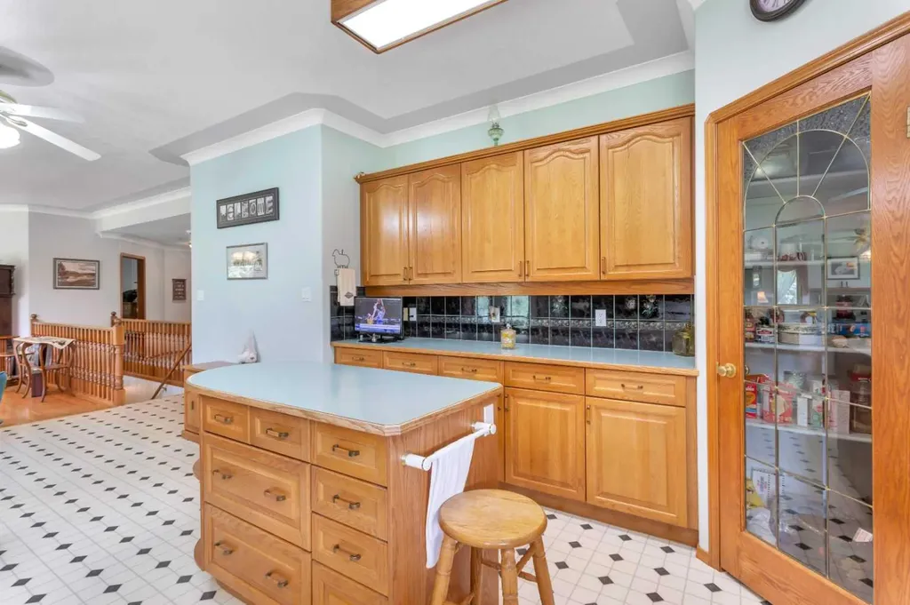 4000 42 Street Rocky Mountain House AB T4T 1A7